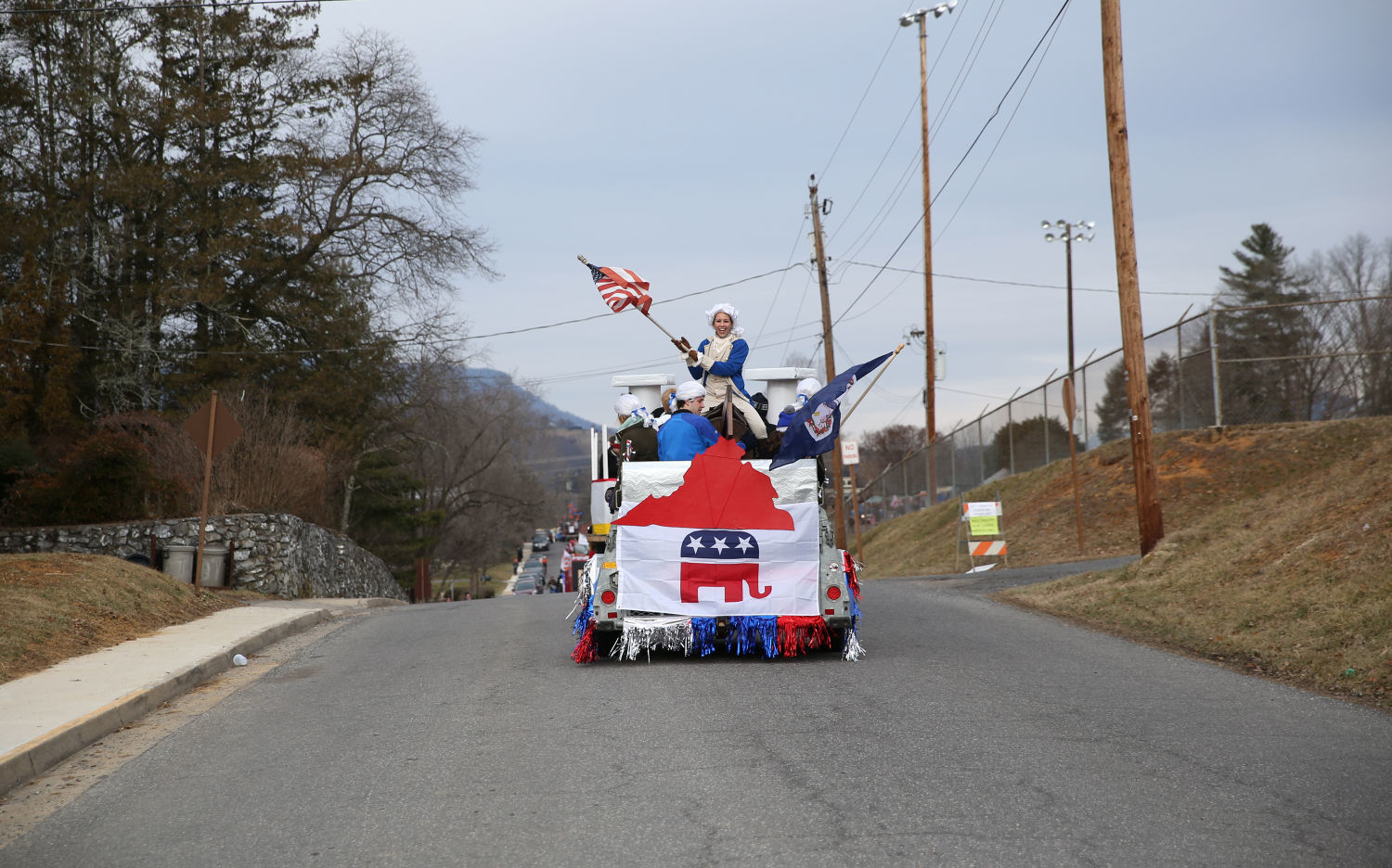 skd mockconventionparade 021216 p01